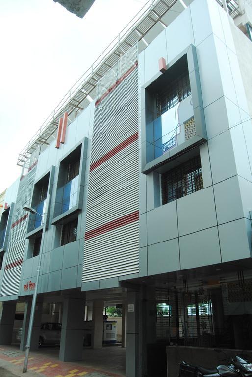 Sai Niwas Otel Shirdi Dış mekan fotoğraf